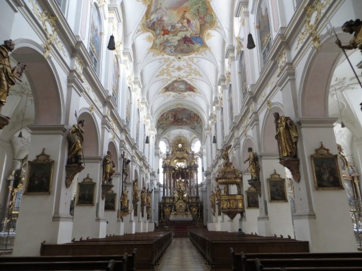 Peterskirche - Interior