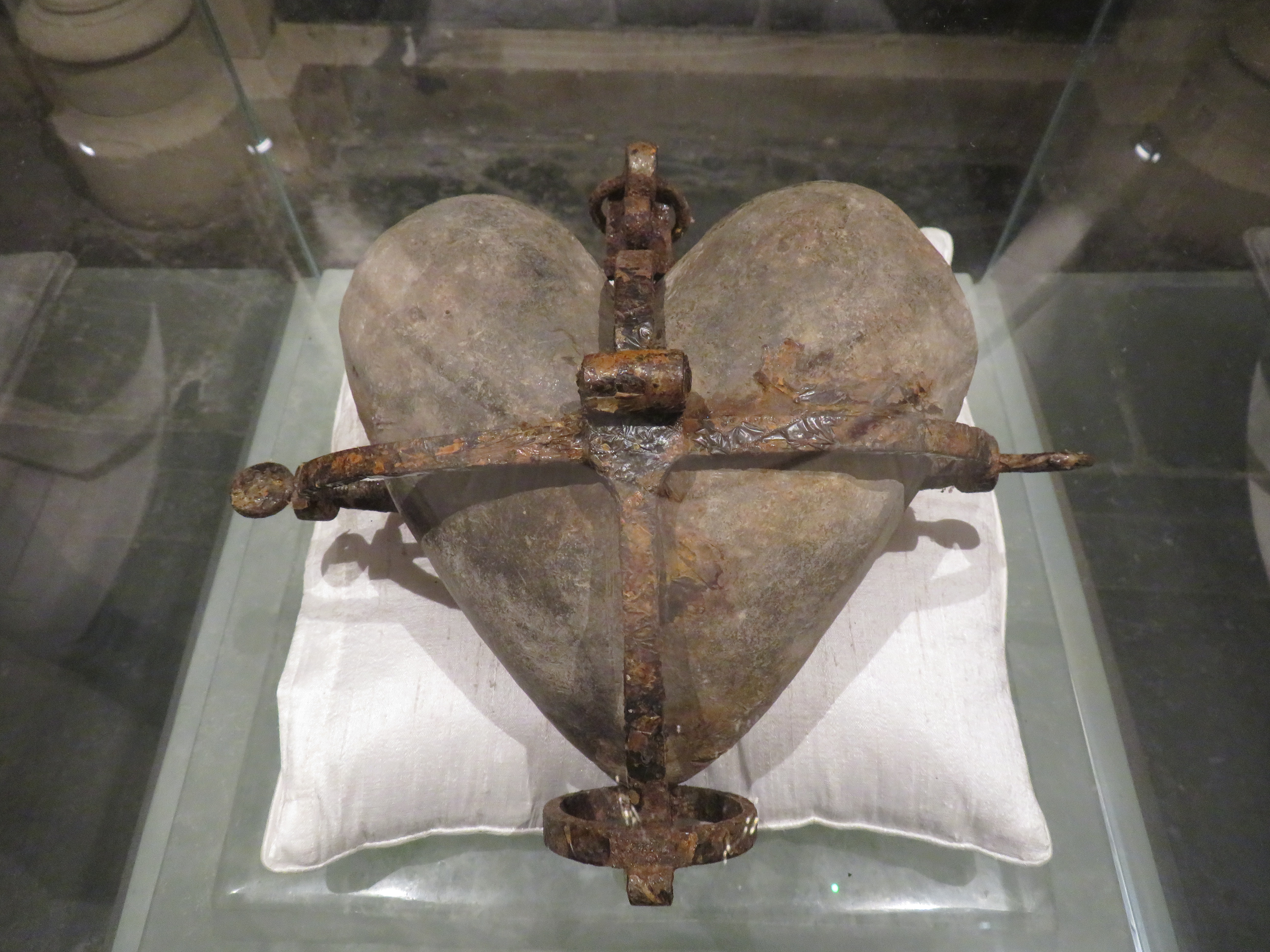 Heart Reliquary of Saint Laurence O'Toole 2